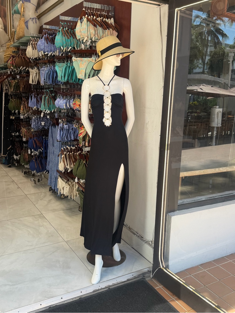 Elegant Black Halter Maxi Dress with Front Shell Detail
